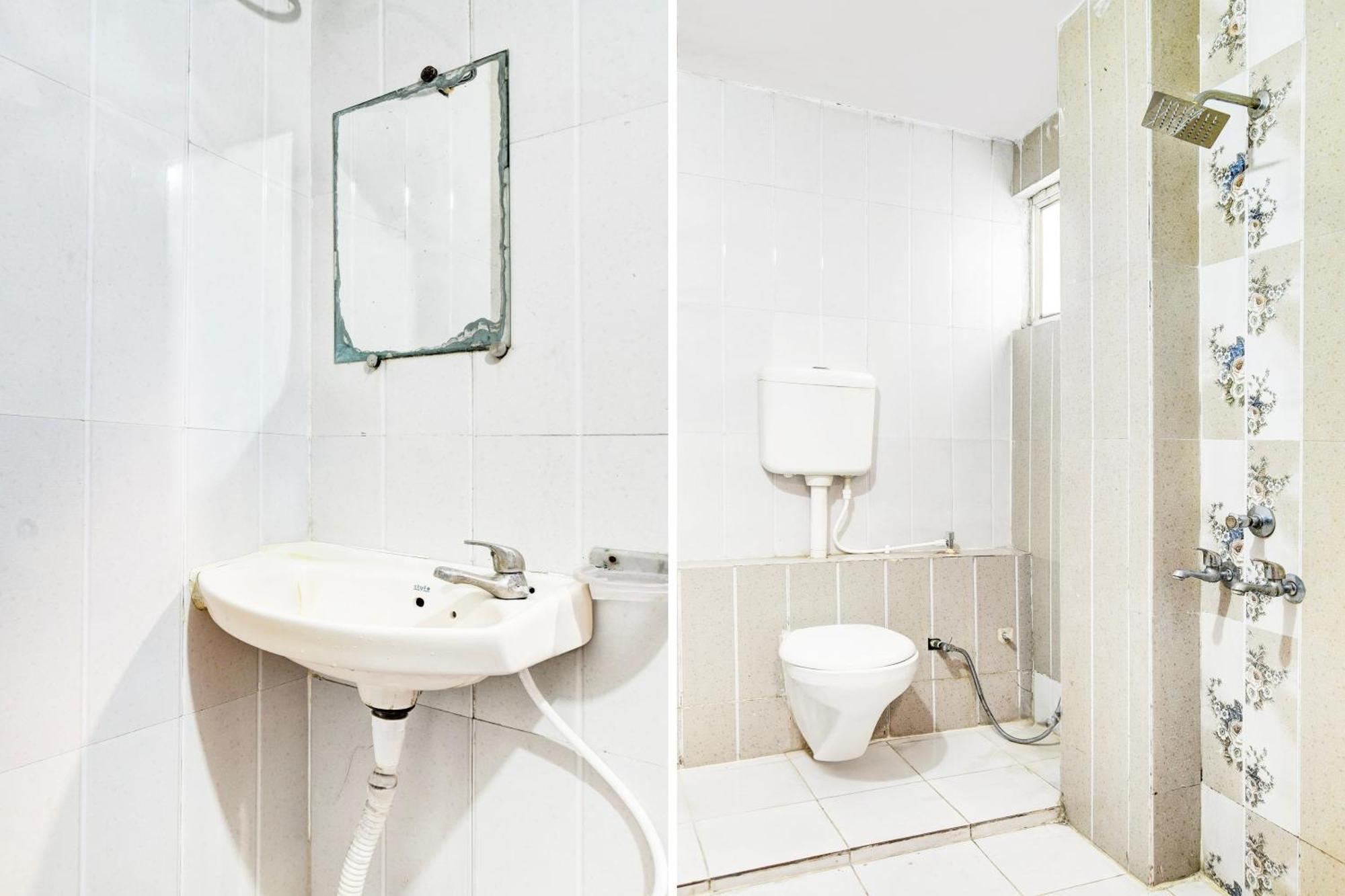 Hotel O Svl Inn Indaur Kültér fotó